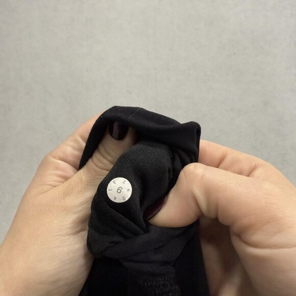 Lululemon Pants Womens 6 Black High Rise Yoga Leggings Athletic Gym Running - Picture 7 of 9